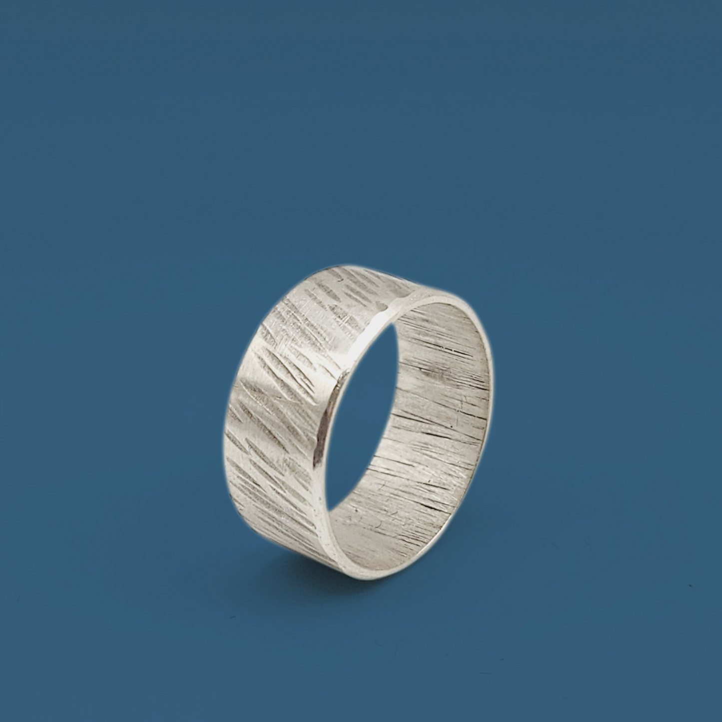 Bague Anneau striée en Argent Massif