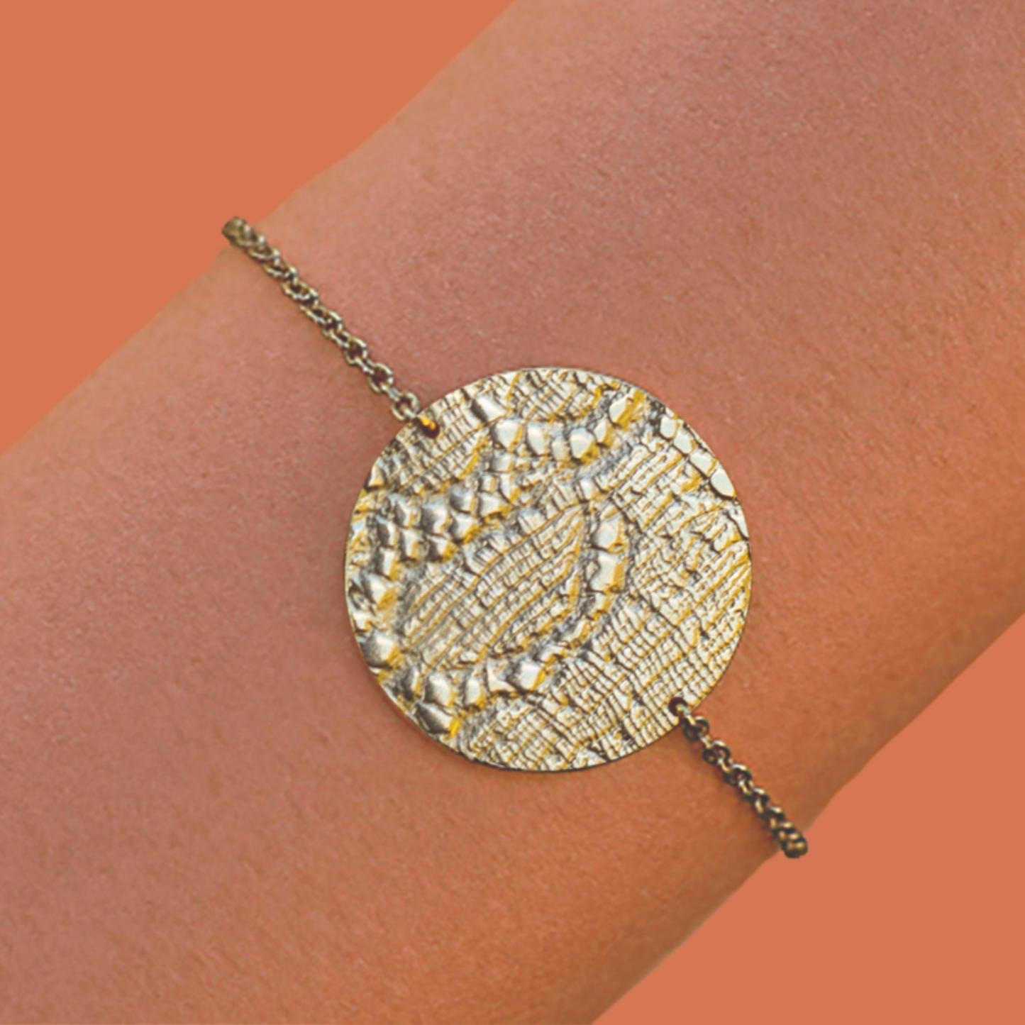 Bracelet Pastille en Plaqué Or, motif dentelle double face