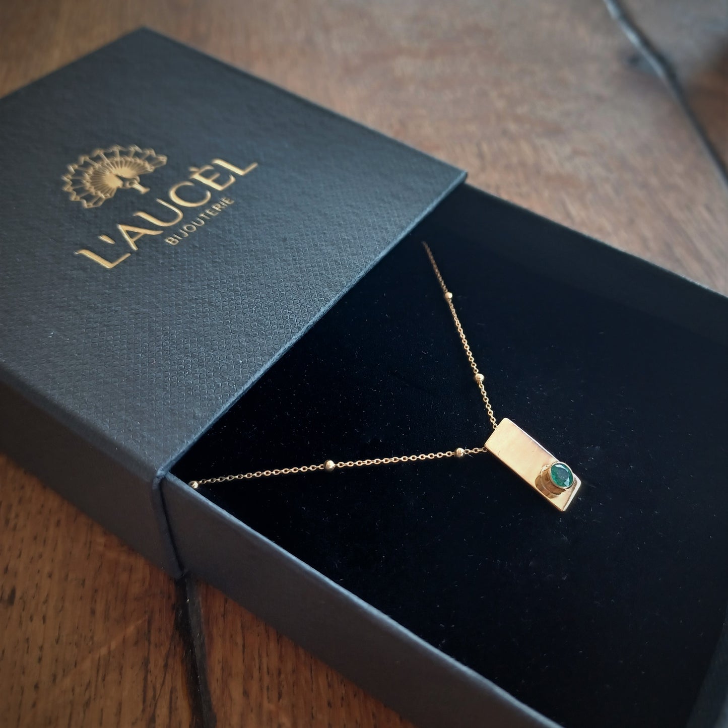 Collier en Or 18K et Emeraude