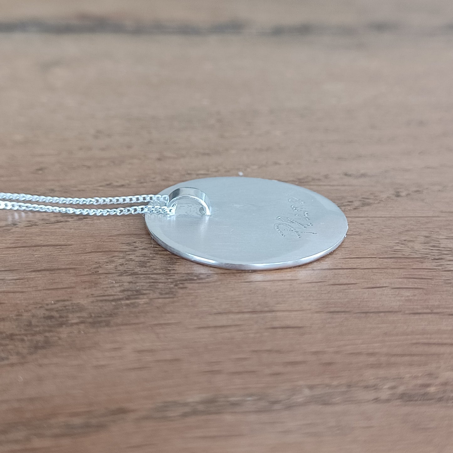 Collier en Argent Massif avec médaillon, motif dentelle