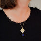 Collier en plaqué or et Lapis lazuli . Pièce unique