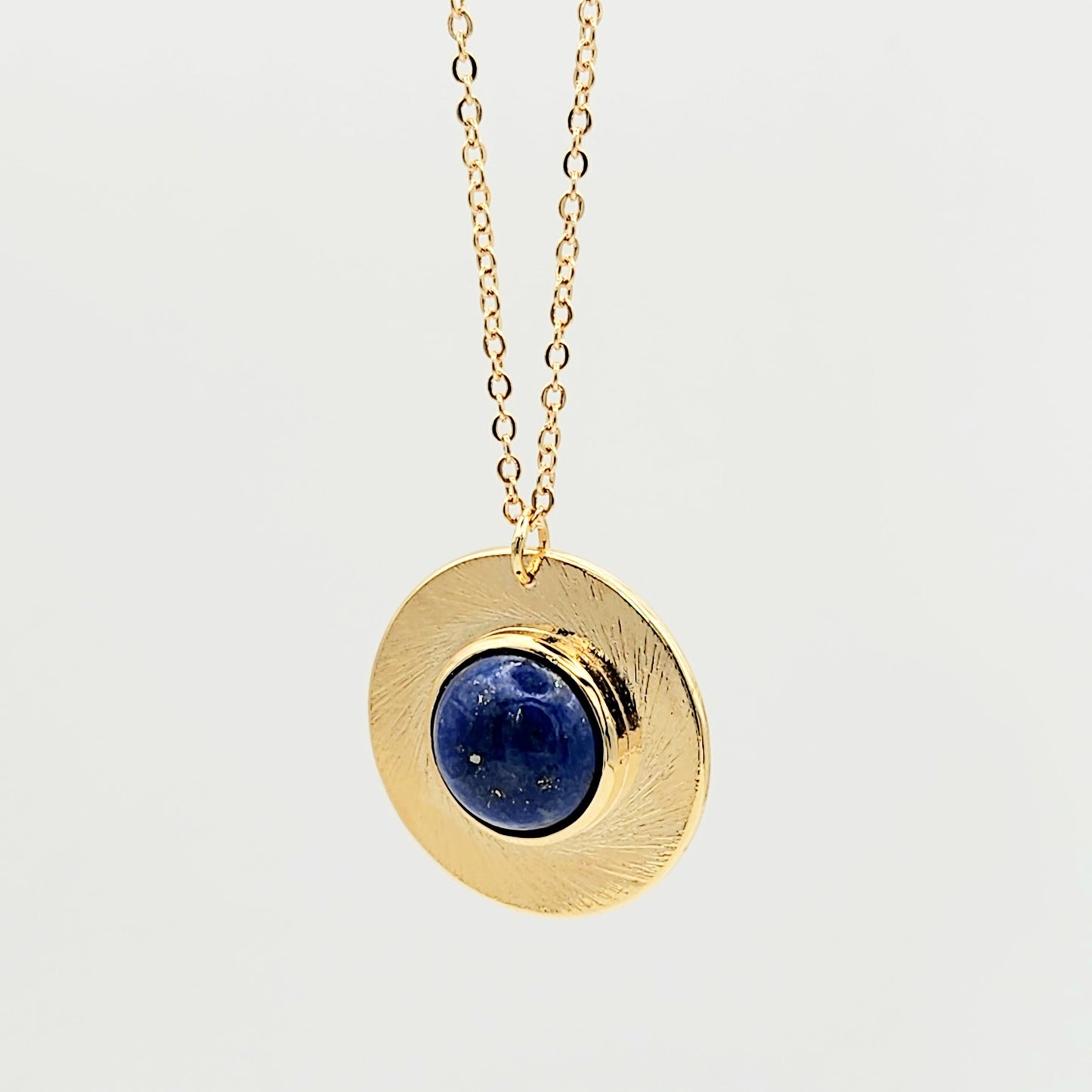 Collier Patricia plaqué or serti d'une Lapis Lazuli