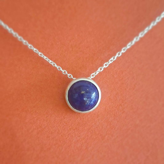Collier Lili Argent serti d'une Lapis Lazuli