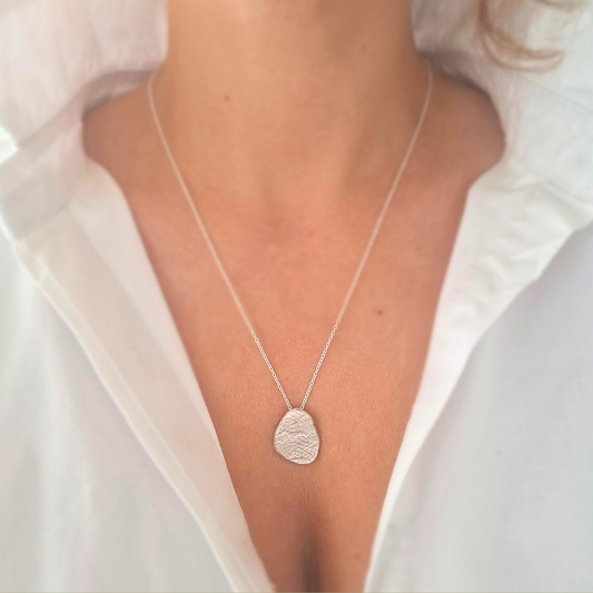 Collier lingot en Argent Massif recyclé. Pièce unique