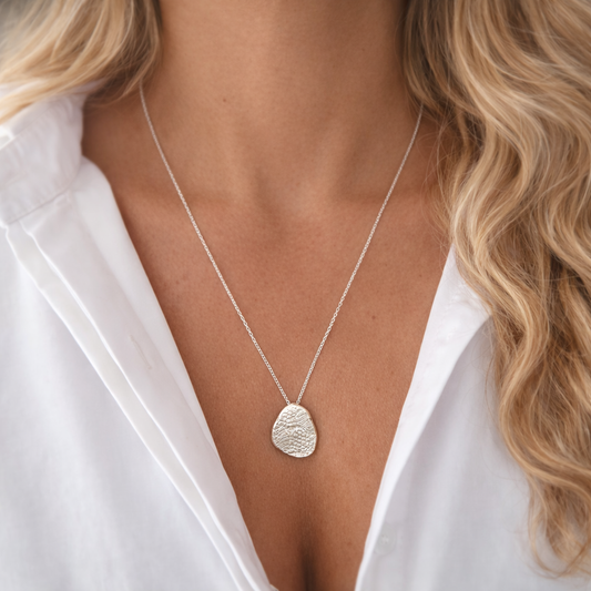 Collier lingot en Argent Massif recyclé. Pièce unique