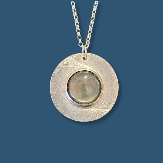 Collier Patricia Argent serti d'une Nacre grise