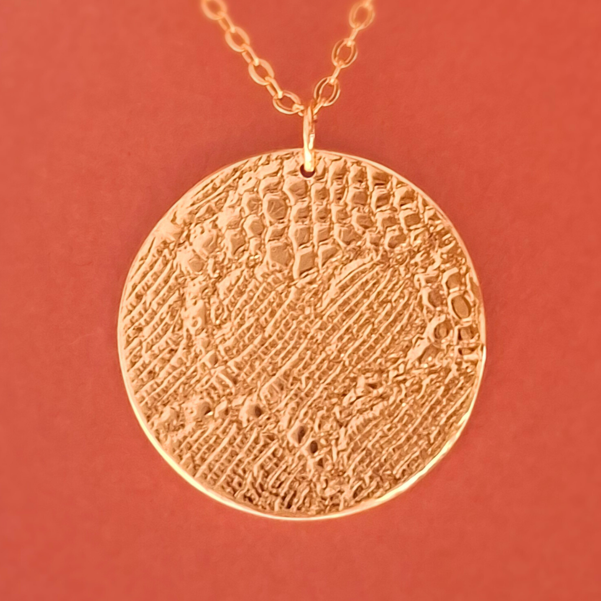 Collier Pastille en Plaqué Or double face, motif cœur