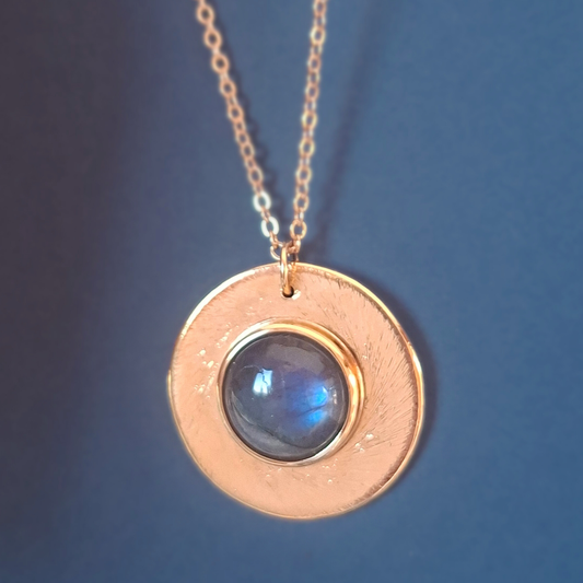 Collier Patricia plaqué or serti d'une Labradorite