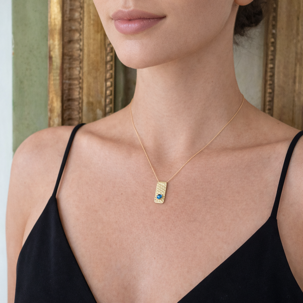 Collier en Or 18K et Saphir