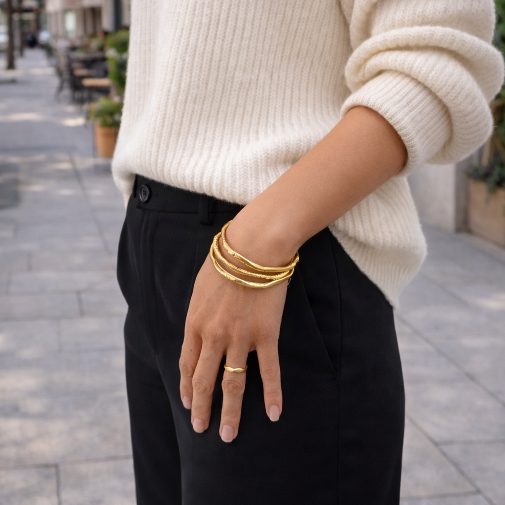 Bracelet Jonc Julie en laiton martelé