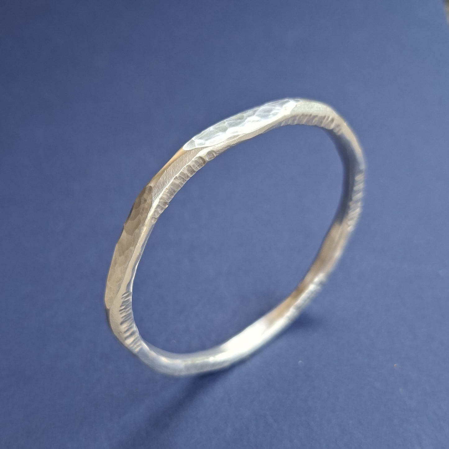 Bracelet Jonc Julie en Argent martelé