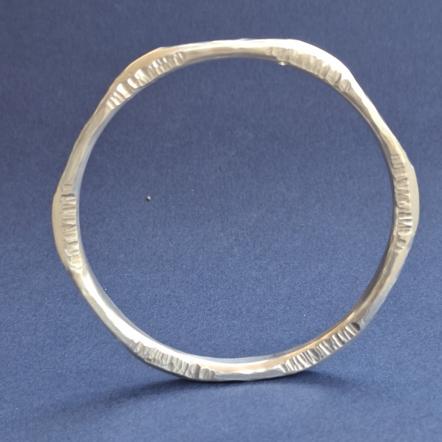 Bracelet Jonc Julie en Argent martelé