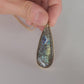 Collier en Plaqué Or, serti d'une Labradorite. Pièce unique