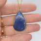 Collier en Plaqué Or, serti d'une Lapis Lazuli. Pièce unique