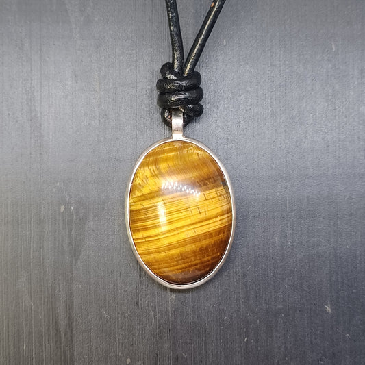 Pendentif en Argent Massif et Oeil de Tigre. Pièce unique