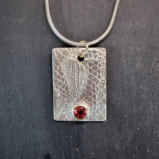 Collier en Argent Massif et Grenat. Pièce unique