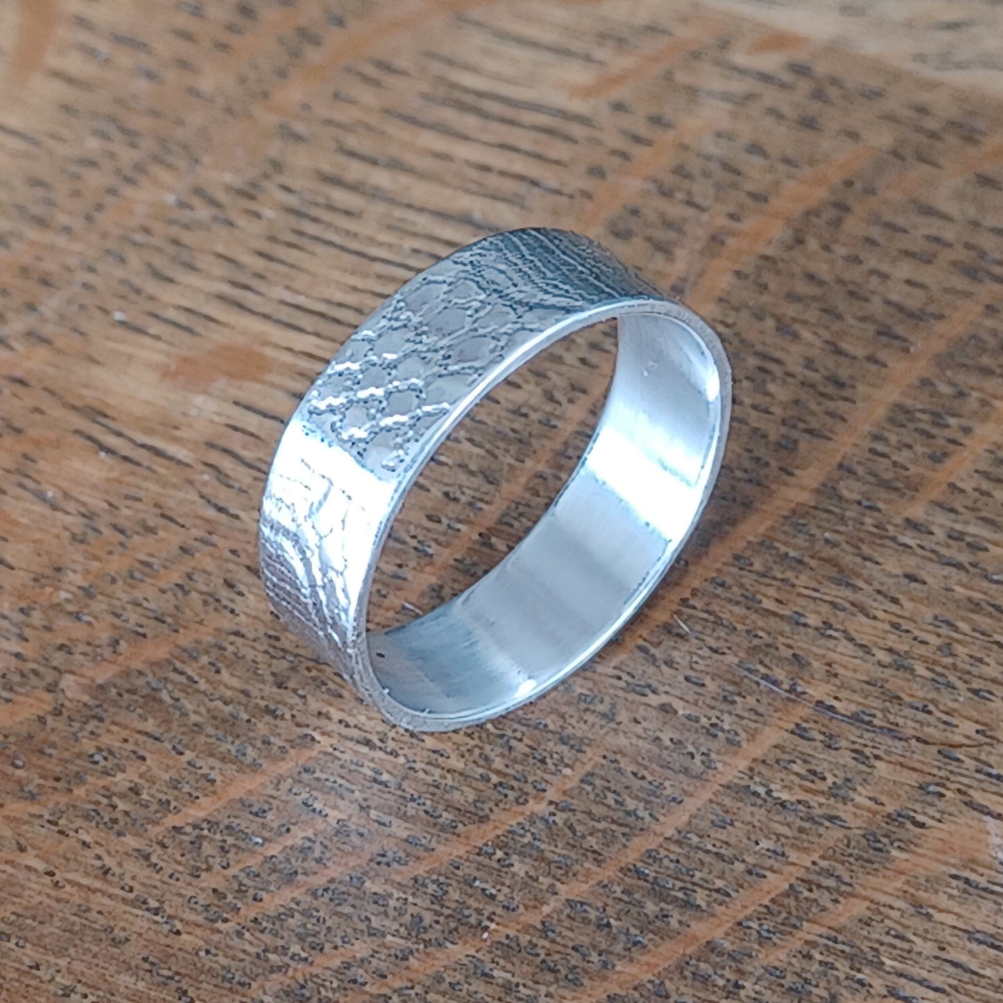 LAUCEL - Bague anneau large dentelle Argent