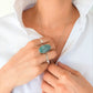 Bague large motif dentelle en Argent Massif avec Emeraude naturelle