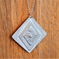 Collier en argent massif, superposition de losanges texturés