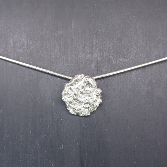 Collier Pépite en Argent Massif. Pièce unique